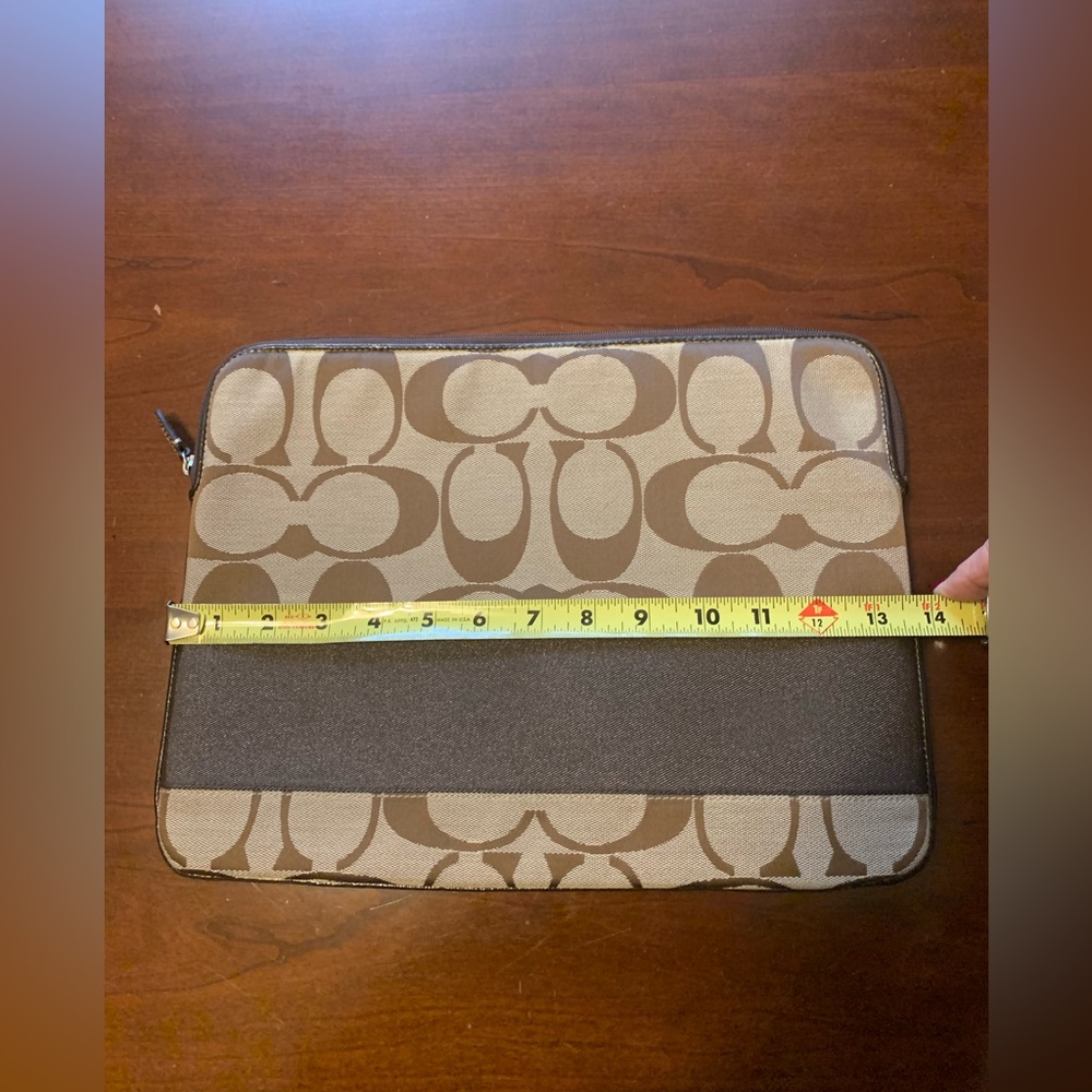 COACH Brand Tan W/Brown Tablet IPad Sleeve Holder(measurements on pics) LIKE NEW